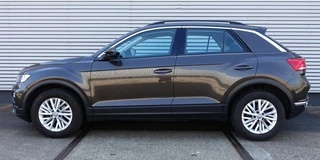 Volkswagen T-Roc Volkswagen T-Roc 1.0 TSi Style I NL-Auto I Airco I Cruise I Android/Apple I Trekhaak I - afbeelding nr 2