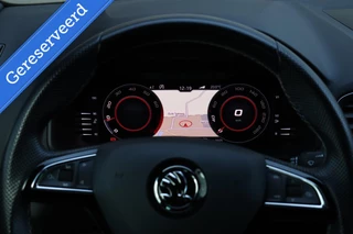 Škoda Karoq Skoda Karoq 1.5 TSI / 150 PK / Sportline / Virtual Cockpit / Camera / Trekhaak / Cruise Control / 18
