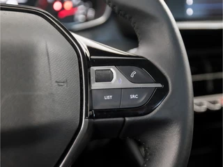 Peugeot 208 (APPLE CARPLAY, GROOT NAVI, PARKEERSENSOREN, SPORTSTOELEN, LM VELGEN, LANE ASSIST, CRUISE, NIEUWE APK, NIEUWSTAAT) - afbeelding nr 18
