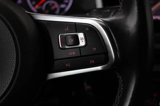 Volkswagen Polo Volkswagen Polo 1.5 TSI R Line | 150pk | Panoramadak | Full LED |  Carplay | Adaptive cruise | Park Assist | Climate control | Navigatie | Sportstoelen - afbeelding nr 14