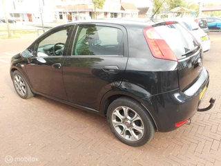 Fiat Punto Fiat Punto TwinAir Turbo 100 Lounge NAVI+RESERVEWIEL+METALLIC - afbeelding nr 4