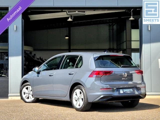 Volkswagen Golf Volkswagen Golf 1.0 eTSI Life Automaat |Nav|Ad.Cruise|Clim|Cam - afbeelding nr 2