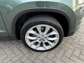 Škoda Karoq Škoda Karoq 1.5 TSI ACT St. Bus. NAP Automaat Pano Trekhaak Canton ACC Led - afbeelding nr 4