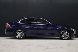 BMW 3 Serie BMW 3 Serie 330e Centennial High Executive Sport Line [SCHUIFKANTELDAK, MEMORY SEATS, ADAPTIVE CRUISECONTROL, STOELVERWARMING, VOL LEDER, HEAD-UP, PDC V+A, BLUETOOTH, CLIMATE CONTROL, NIEUWSTAAT] - afbeelding nr 10