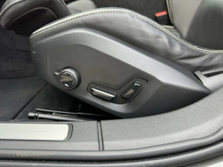 Volvo V60 Volvo V60 2.0 T6 PHEV AWD Plus Dark|PANO|TREK|H&K|PILOT|CARPLAY - afbeelding nr 14