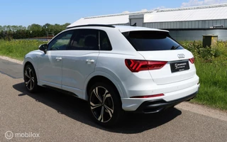 Audi Q3 Audi Q3 35 TFSI S-Line / Pano / Navi / Carplay / Leder / 20