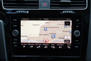 Volkswagen Golf Volkswagen Golf 7.5 GTI Performance / Vol Opties! / 245PK! / DSG / ACC / Pano / DynAudio / Virtual Cockpit / Navi / 19