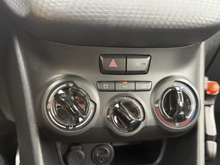 Peugeot 2008 Peugeot 2008 1.2 PureTech Blue Lion Navi, Airco,Cruise,Dealer Onderhouden,Pdc,Lm Velgen,Apk tot 12-2025 - afbeelding nr 13