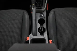 Volkswagen Polo Volkswagen Polo 1.0 TSI Business R-Line | Carplay | DAB | Adapt. Cruise - afbeelding nr 29