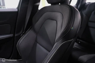 Volvo V60 Volvo V60 2.0 T8 Recharge AWD R-Design | NL auto | DAB+ | CarPlay | Adaptive | Blis | Rijklaar | - afbeelding nr 2