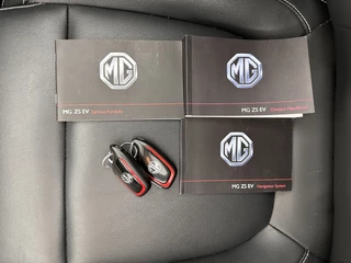 MG ZS-EV (INCL-BTW) *PANO | FULL-LEATHER | CCS-FASTLOADER | KEYLESS | NAVI-FULLMAP | ADAPTIVE-CRUISE | CAMERA | HEATED-SEATS | CARPLAY | LANE-ASSIST | SPORT-SEATS | 17
