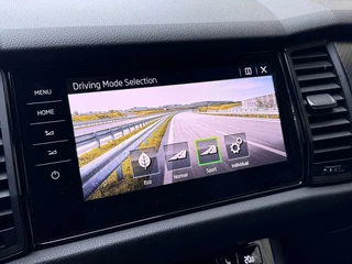 Škoda Kodiaq Skoda Kodiaq 1.5 TSI Sportline Automaat | Panoramadak | LED | Groot navigatiescherm | 20 inch lichtmetalen velgen | Stoelverwarming voor en achter | Trekhaak uitklapbaar | Adaptieve cruise control | Parkeersensoren voor en achter - afbeelding nr 29