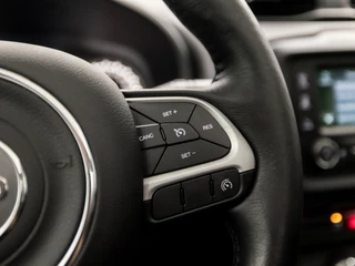 Jeep Renegade Jeep Renegade 1.4 MultiAir Longitude 141Pk Automaat (PANORAMADAK, NAVIGATIE, CRUISE, GETINT GLAS, SPORTSTOELEN, BLUETOOTH, PARKEERSENSOREN, NIEUWE APK, NIEUWSTAAT) - afbeelding nr 20