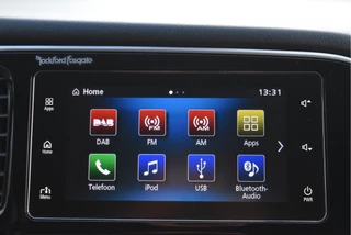 Mitsubishi Outlander | NL-Auto | Camera | Trekhaak | Carplay | Standkachel | Keyless | Stoel- & stuurverwarming | Allweathers | LED / Xenon - afbeelding nr 16