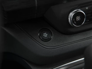 Renault Trafic Renault Trafic L2H1 2.0dCi 170pk Aut. T29 Luxe | BPM-vrij!! | Navi | Achtercamera | PDC rondom | ECC | 17