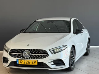 Mercedes-Benz A-Klasse Mercedes-Benz A-klasse 200 163pk AMG Night Dealer Onderhouden - afbeelding nr 4