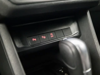 Volkswagen Caddy Automaat (5 PERSOONS, NAVIGATIE, CLIMATE, STOELVERWARMING, ADAPTIVE CRUISE, LED KOPLAMPEN, LM VELGEN, PARKEERSENSOREN, NIEUWE APK, NIEUWSTAAT) - afbeelding nr 23
