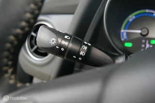 Toyota Auris Toyota Auris 1.8 Hybrid Trend - afbeelding nr 15