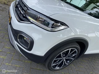 Volkswagen T-Cross Volkswagen T-Cross 1.0 TSI Style I NAV I virtual cockpit I LED I - afbeelding nr 17
