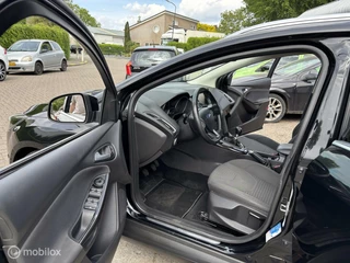 Ford Focus Ford Focus 1.0 Titanium Edition vol opties LED NAVI LMV - afbeelding nr 11