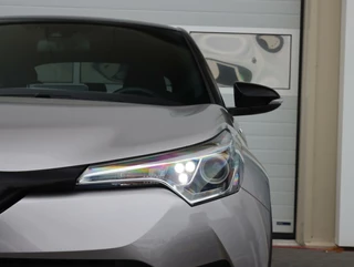 Toyota C-HR Toyota C-HR 1.8 Hybrid Bi-Tone - afbeelding nr 45