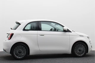 Fiat 500e Fiat 500e Icon 42 kWh Virtual Cockpit, Climate, Camera, Apple Carplay, Cruise, DAB, USB, 16'' - afbeelding nr 9