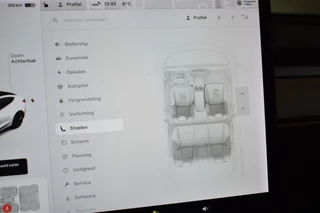 Tesla Model 3 TREKHAAK/LEDER/AUTOPILOT - afbeelding nr 29