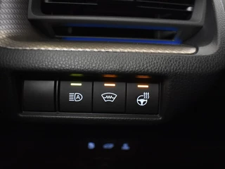Toyota Prius Toyota Prius DEMO 2.0 Plug-in Hybrid Executive 223PK Automaat - afbeelding nr 18