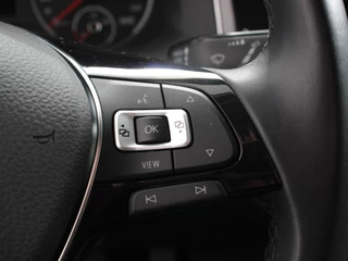 Volkswagen Polo Volkswagen Polo 1.0 TSI 110pk Highline Navigatie Apple Carplay/Android Auto Parkeersensoren Stoelverwarming Ledverlichting Getinte ramen Climate Control - afbeelding nr 17