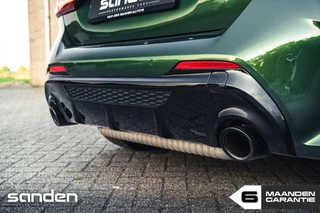 BMW 1 Serie BMW 1-serie M135i xDrive|individual color|H&R|gele DRL|concaver - afbeelding nr 14