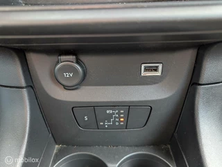 Citroën C3 Citroen C3 1.2 PureTech Shine Automaat - afbeelding nr 19