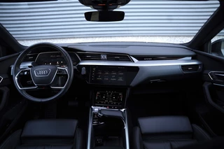 Audi e-tron Audi e-tron 50 Quattro 2X S-Line I HUD I Pano I B&O I Leder I Matrix-LED I - afbeelding nr 11