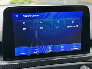 Ford Focus Ford Focus Wagon 1.0 EcoBoost Hybrid ST Line | Navigatiesysteem | Stoelverwarming | Stuurverwarming | LED verlichting | Apple CarPlay | Achteruitrijcamera | Inparkeerhulp | Parkeersensoren voor en achter - afbeelding nr 15