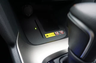 Toyota Yaris Cross |Navi|Carplay|PDC V+A|Camera|Stoel en stuur verwarming|Elektrische a.klep| - afbeelding nr 27