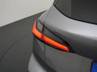 BMW 2 Serie BMW 2-serie Active Tourer 220i M-Sport HARMAN KARDON AUDIO| PANO |360 CAMERA | MEMORY SEAT - afbeelding nr 9