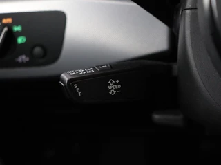 Audi A4 Audi A4 35 TFSI Sport Lease Edition | Full LED |  Sportstoelen | Navigatie | Parkeerhulp | Climate control | Cruise control | Bluetooth - afbeelding nr 18