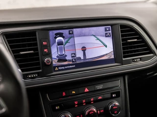 SEAT Leon 150Pk Automaat (APPLE CARPLAY, NAVIGATIE, CAMERA, CLIMATE, KEYLESS, SPORTSTOELEN, GETINT GLAS, PARKEERSENSOREN, CRUISE, LM VELGEN, NIEUWSTAAT) - afbeelding nr 16