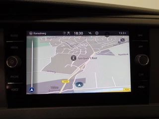 Volkswagen Transporter Volkswagen Transporter 2.0 TDI L2H1 102pk Airco Cruisecontrol Navigatie Apple Carplay parkeersensoren - afbeelding nr 24