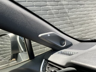 Toyota RAV4 Toyota RAV4 2.5 Hybrid AWD Bi-Tone AUT. | 1e eigenaar | 360 gr. camera | navigatie | panoramadak | JBL audio | rij assistentie - afbeelding nr 30