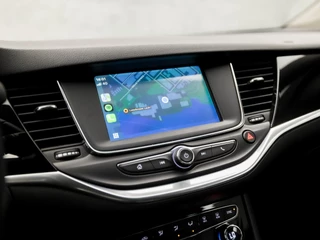 Opel Astra Opel Astra Sports Tourer 1.2 Design & Tech (APPLE CARPLAY, GROOT NAVI, CAMERA, ADAPTIVE CRUISE, LEDER, GETINT GLAS, SPORTSTOELEN, LED KOPLAMPEN, CRUISE, PARKEERSENSOREN, NIEUWE APK, NIEUWSTAAT) - afbeelding nr 28