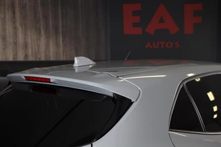Toyota Corolla Toyota Corolla 1.8 Hybrid Business Plus / Aut / Camera / Acc / Lane Assist / Dode Hoek / Massage / Stoelverkoeling / Led / 17 Inch - afbeelding nr 46