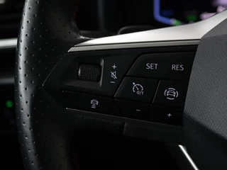 SEAT Leon SEAT Leon 1.4 TSI e-Hybrid PHEV FR |  Stoel & stuurverwarming | Adaptive cruise | Carplay | Park Assist | Navigatie | Sfeerverlichting | Full LED - afbeelding nr 14