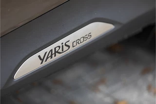 Toyota Yaris Cross Parkeersensoren V+A, Dodehoeksensor, Navigatie , All-in Rijklaarprijs - afbeelding nr 7