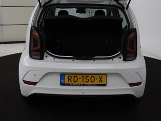 Volkswagen up! Volkswagen Up! 1.0 BMT high up! | Cruise control | Airco |  Bleutooth | LMV 15 inch | Parkeersensoren achter | Radio | LED dagrijverlichting - afbeelding nr 9