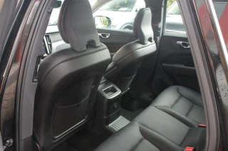 Volvo XC60 Volvo XC60 T6 Recharge AWD Inscription Exclusive | Panoramadak | Leder | Stoelverwarming | Parkeercamera | Keyless - afbeelding nr 17