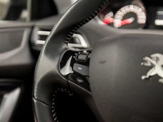 Peugeot 308 Peugeot 308 SW 1.2 PureTech Sport (PANORAMADAK, APPLE CARPLAY, GROOT NAVI, ADAPTIVE CRUISE, PARKEERSENSOREN, SPORTSTOELEN, GETINT GLAS, CRUISE, DAB+, NIEUWSTAAT) - afbeelding nr 18