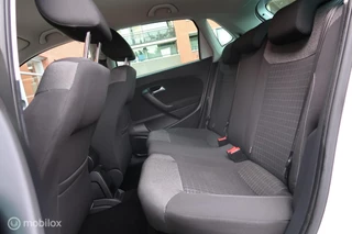 Volkswagen Polo Volkswagen Polo 1.2 TSI R-Line Carplay Navi 90 PK - afbeelding nr 19