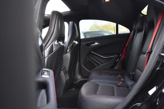 Mercedes-Benz CLA Mercedes-Benz CLA-klasse AMG 45 4MATIC Pano Kuipst HK Camera Sfeer NAP CLA 45 - afbeelding nr 52
