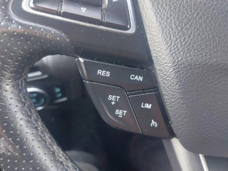 Ford Focus Ford Focus 1.5 Titanium airco,cruise,navigatie,stoel/stuurverwarming,parkeersensoren, - afbeelding nr 20