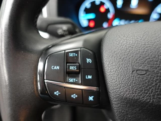 Ford Transit Custom Ford Transit Custom 300 2.0 TDCI L2H1 Limited Dubbele cabine Automaat Navi Airco 2x Schuifdeuren Trekhaak Parkeersensoren Carplay - afbeelding nr 14